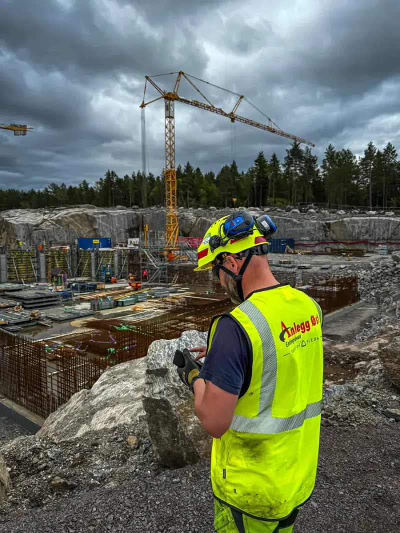 Anlegg Øst Entreprenør in the field