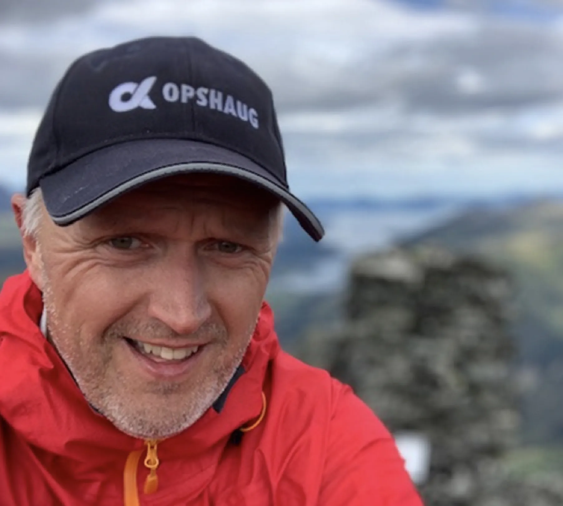 Hans Øyen at Opshaug AS